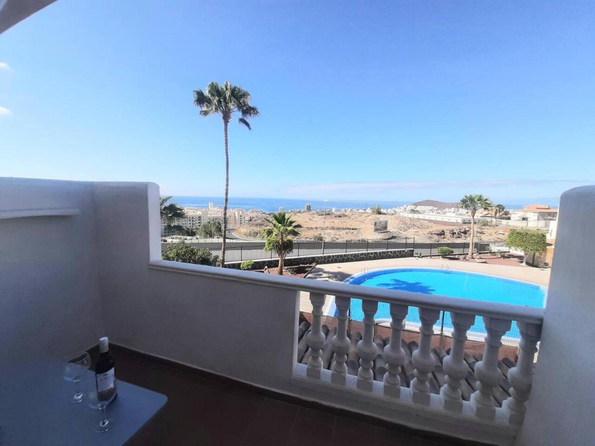 1 Bedroom Giuly Sea Views In Los Cristianos Los Cristianos  Dış mekan fotoğraf