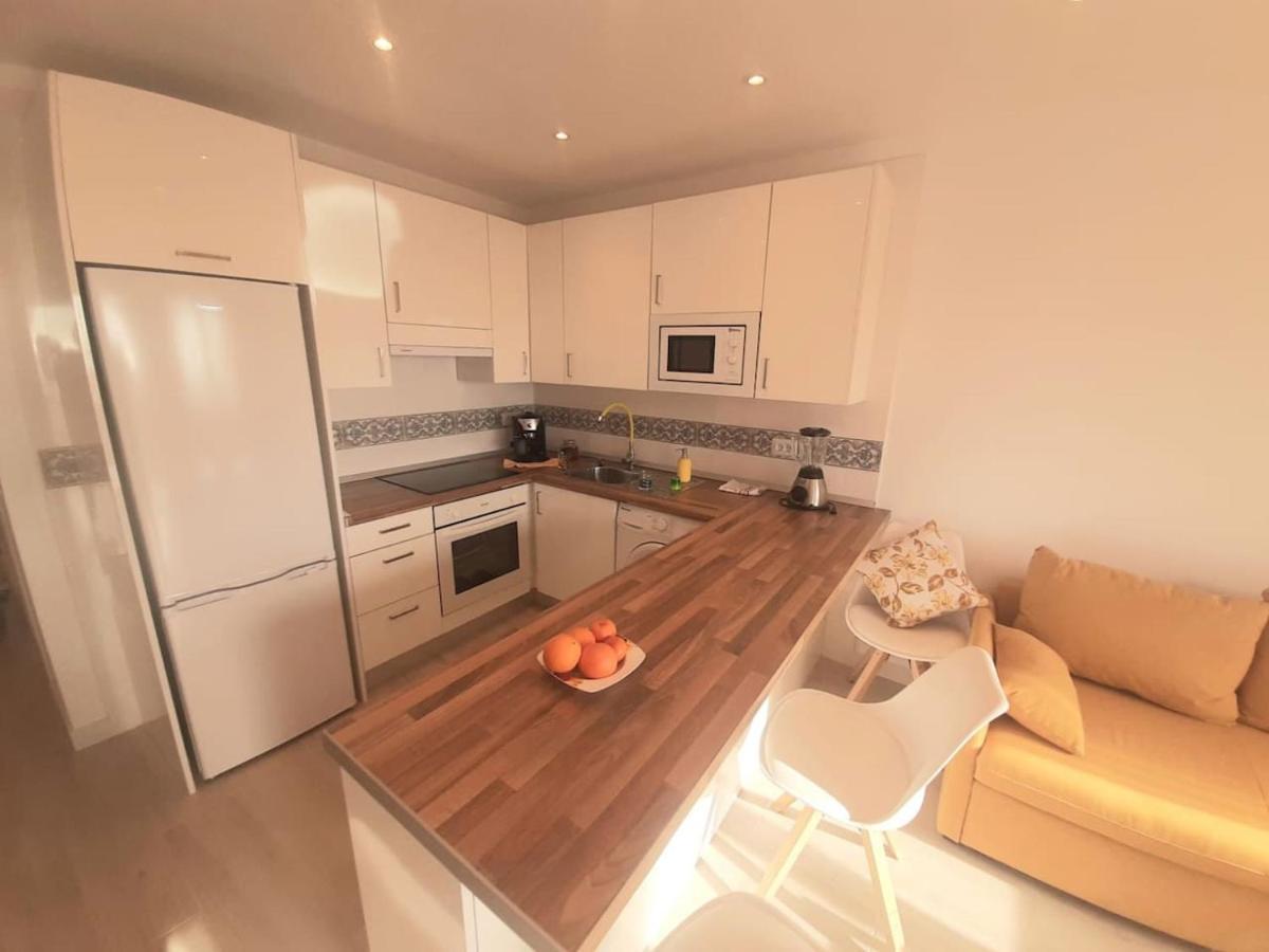 1 Bedroom Giuly Sea Views In Los Cristianos Los Cristianos  Dış mekan fotoğraf