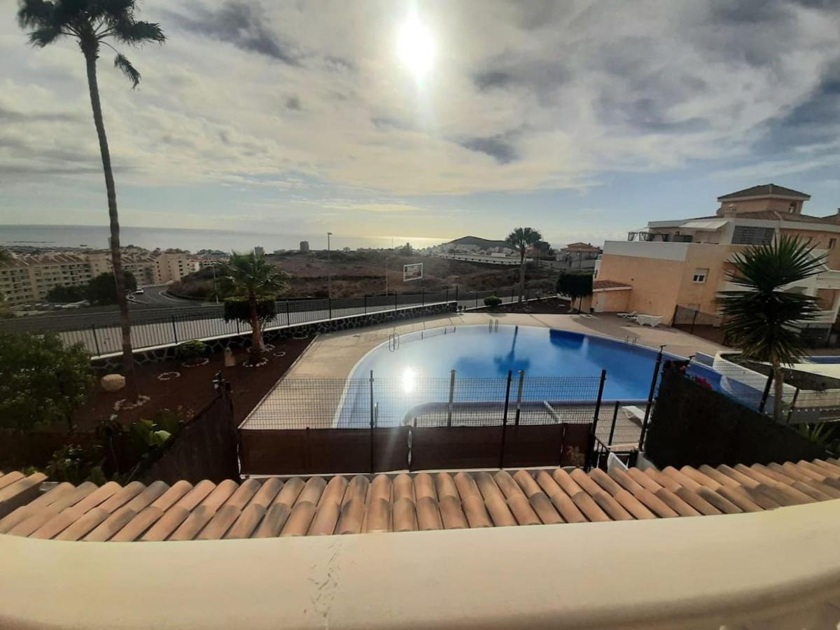 1 Bedroom Giuly Sea Views In Los Cristianos Los Cristianos  Dış mekan fotoğraf