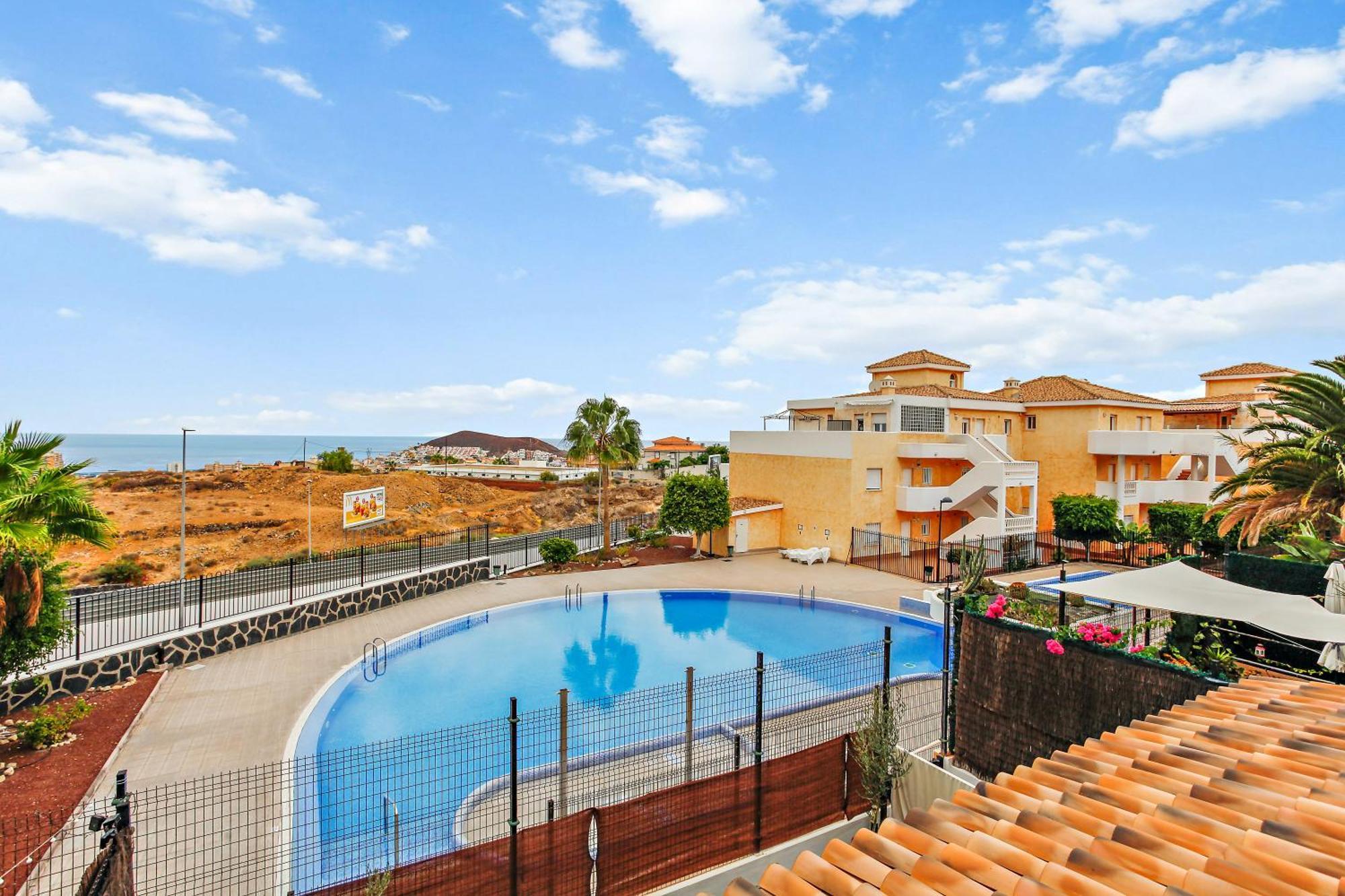 1 Bedroom Giuly Sea Views In Los Cristianos Los Cristianos  Dış mekan fotoğraf